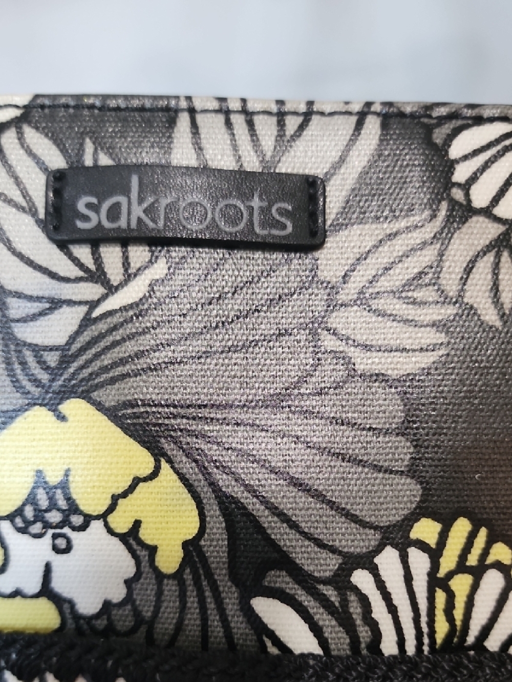 Sakroots Black Floral Tote with Yellow and Gray Blooms New No Tags - Picture 2 of 13